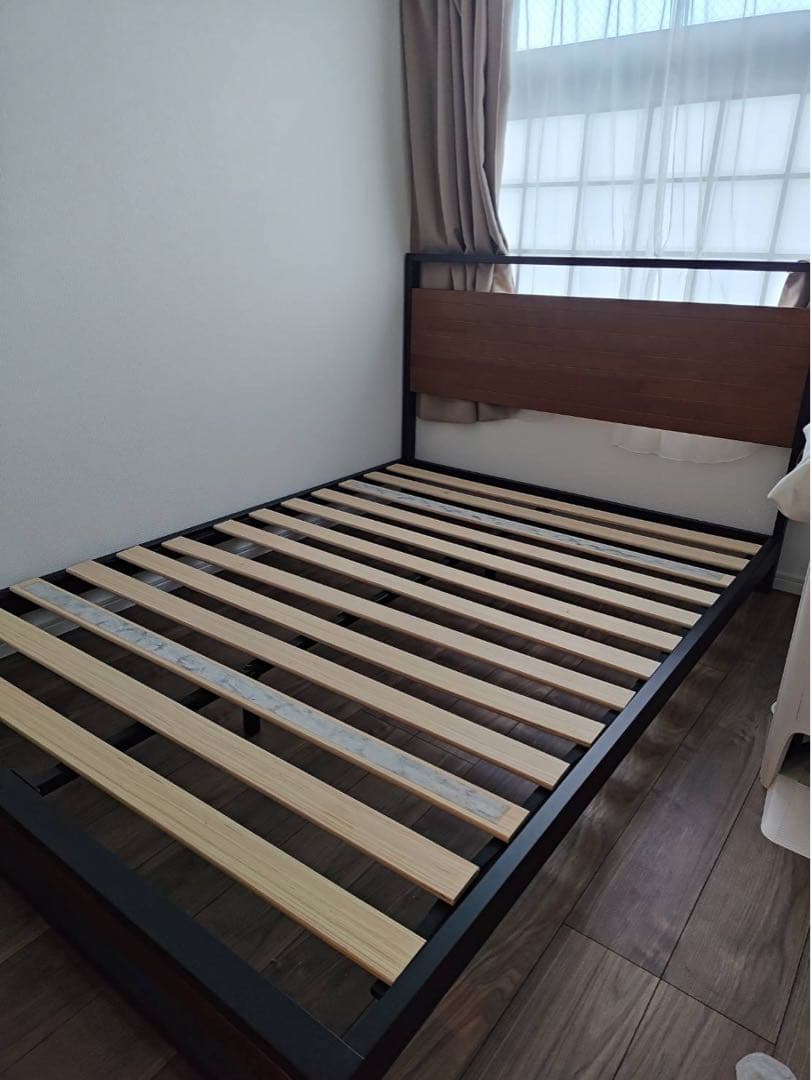 Zinus IRPBH Suzanne ダブルベッドフレーム