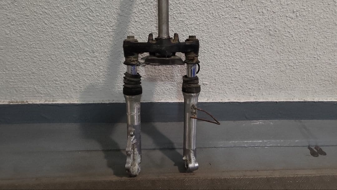 アクシス90　ステムシャフト　フロントフォーク