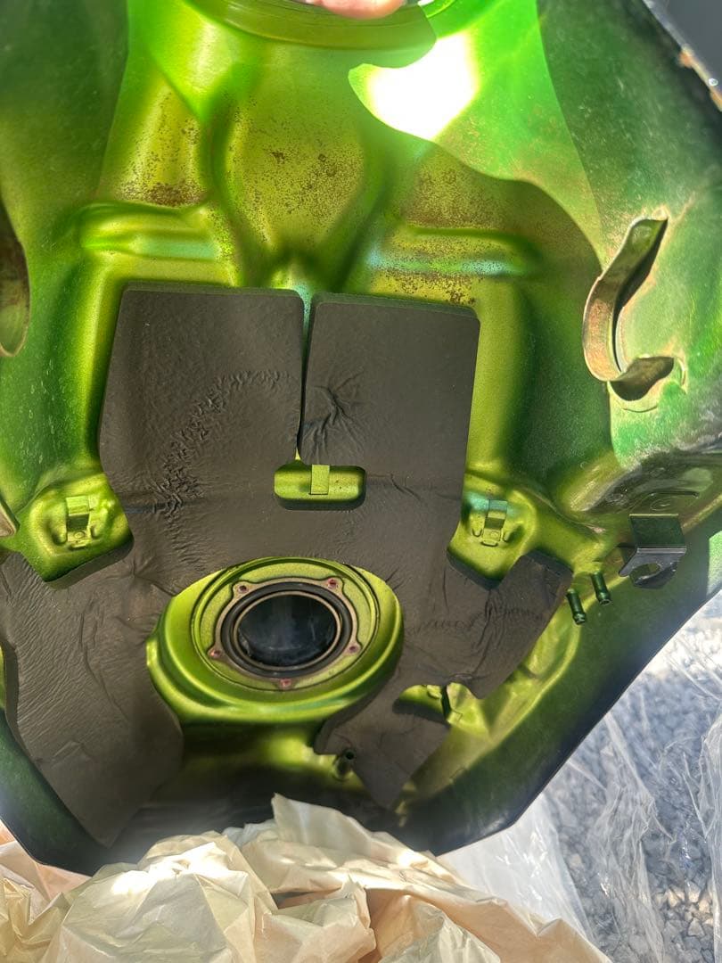 Kawasaki バイクタンク グリーン