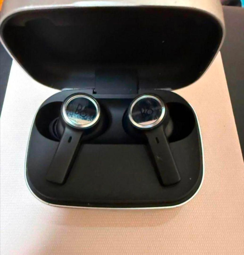 Bang & Olufsen バングアンドオルフセンBEOPLAY ELEVEN