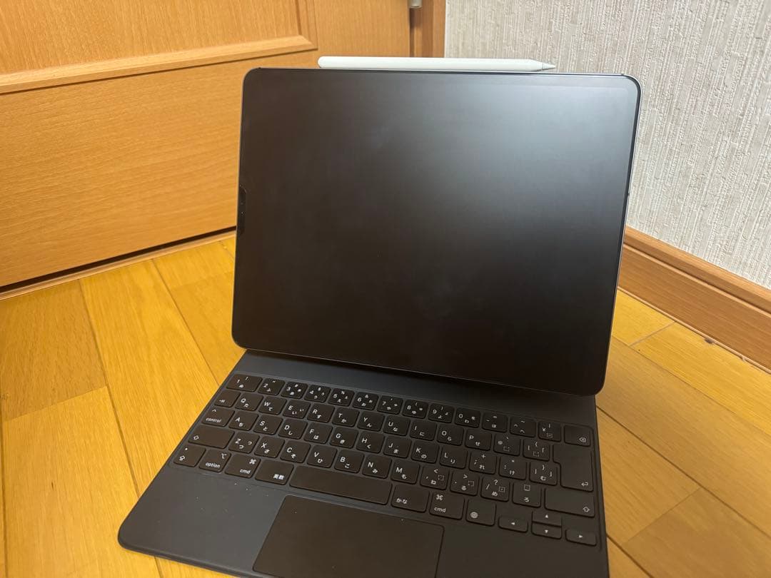 N*O様 iPad Pro 第3世代　12.9インチ　magic keyboar