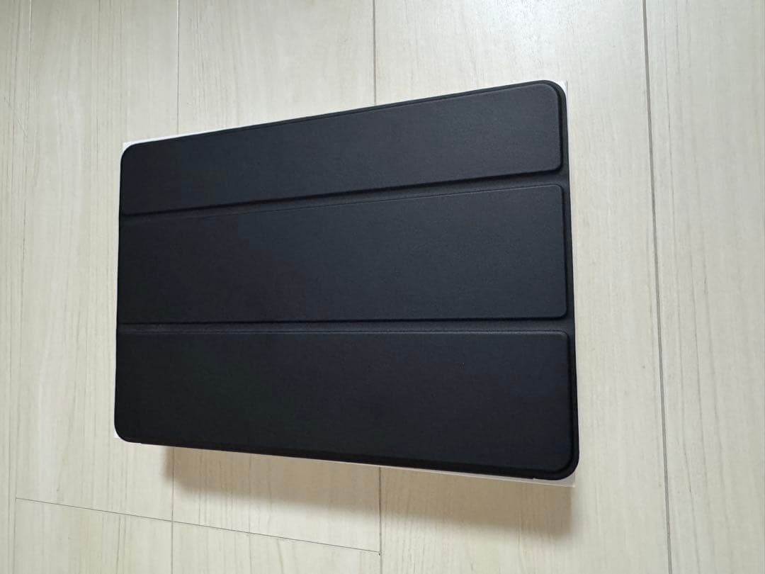 Apple iPad スペースグレー 本体 第9世代 カバー付き