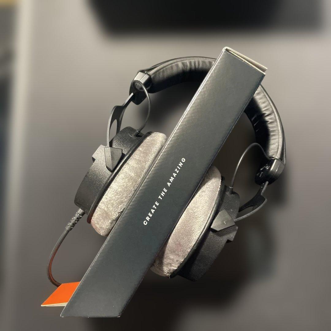 Beyerdynamic DT 990 PRO 有線ヘッドホン