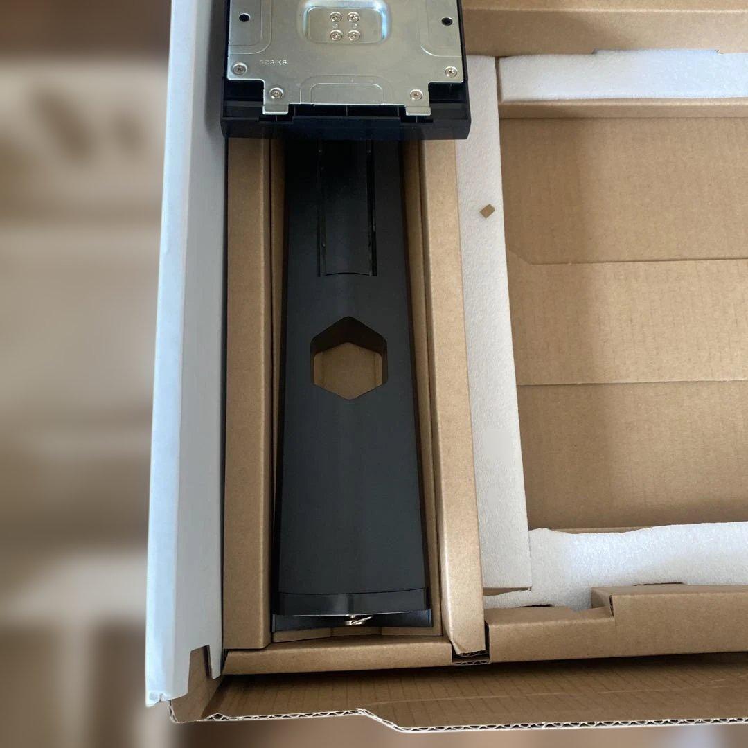 【送料無料】DELL ゲーミングモニター　S2421HGF