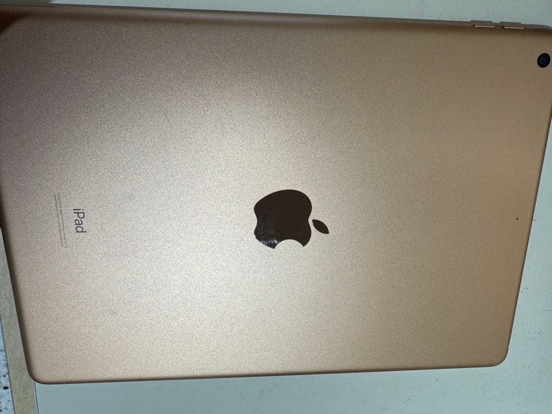 Apple iPad A2270 ゴールド 32G