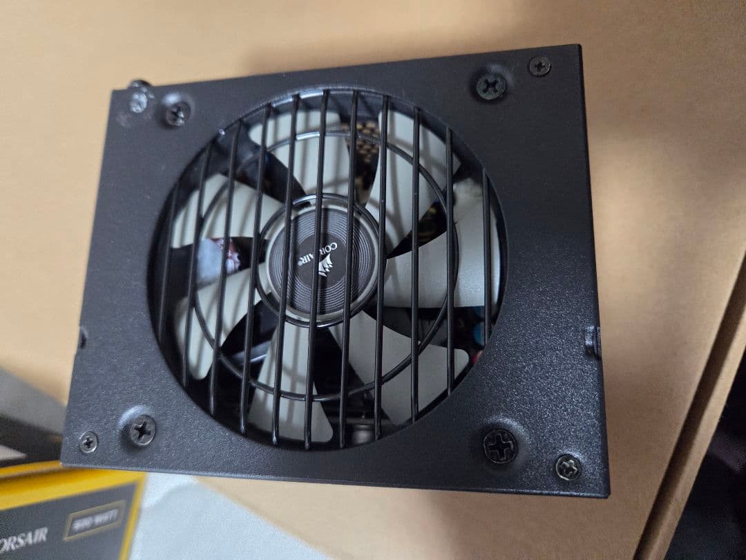 Corsair SF600 600W 電源ユニット