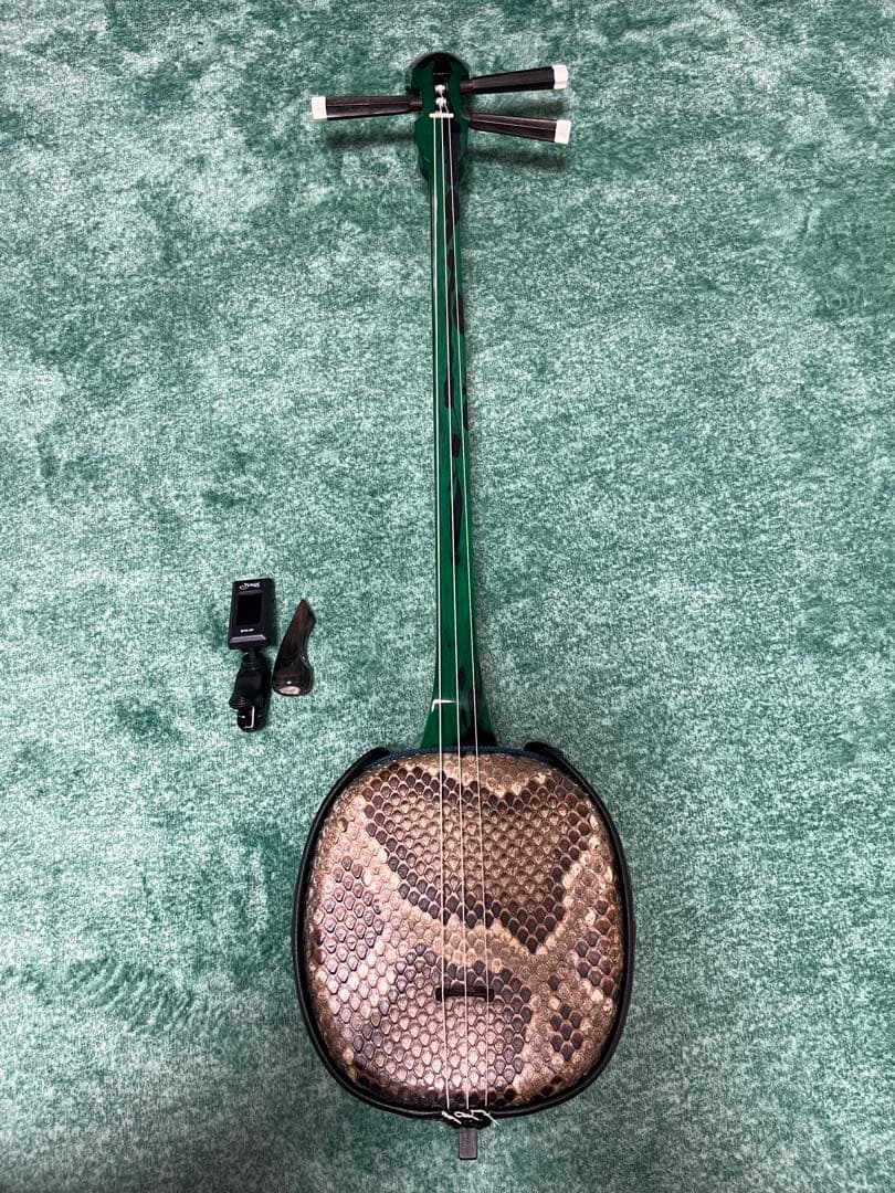 三線本体 ヘビ皮 沖縄本島黒木マカビ型 強化張り 本格 当時24万