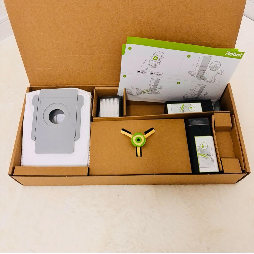 iRobot アイロボット Roomba ルンバ　ルンバi7 クリーンベース付き