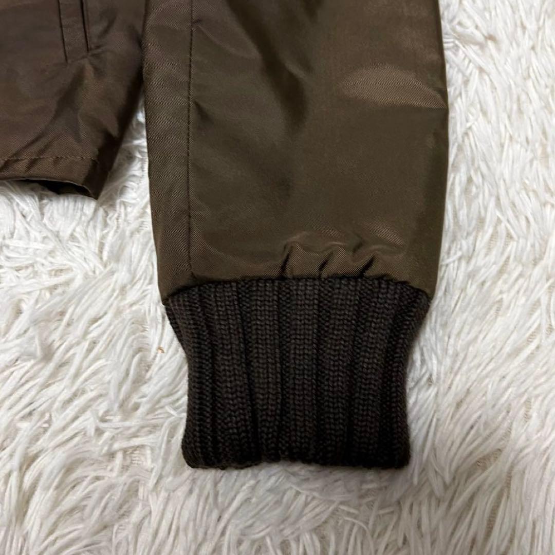 美品　miumiu アーカイブ　カーキ　ナイロンパーカー　リブ切り替え　38