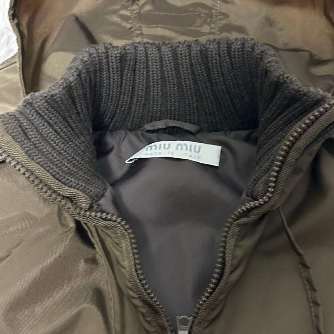 美品　miumiu アーカイブ　カーキ　ナイロンパーカー　リブ切り替え　38