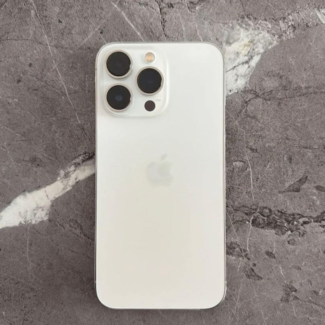 【専用】Apple iPhone 13 Pro ホワイト 本体
