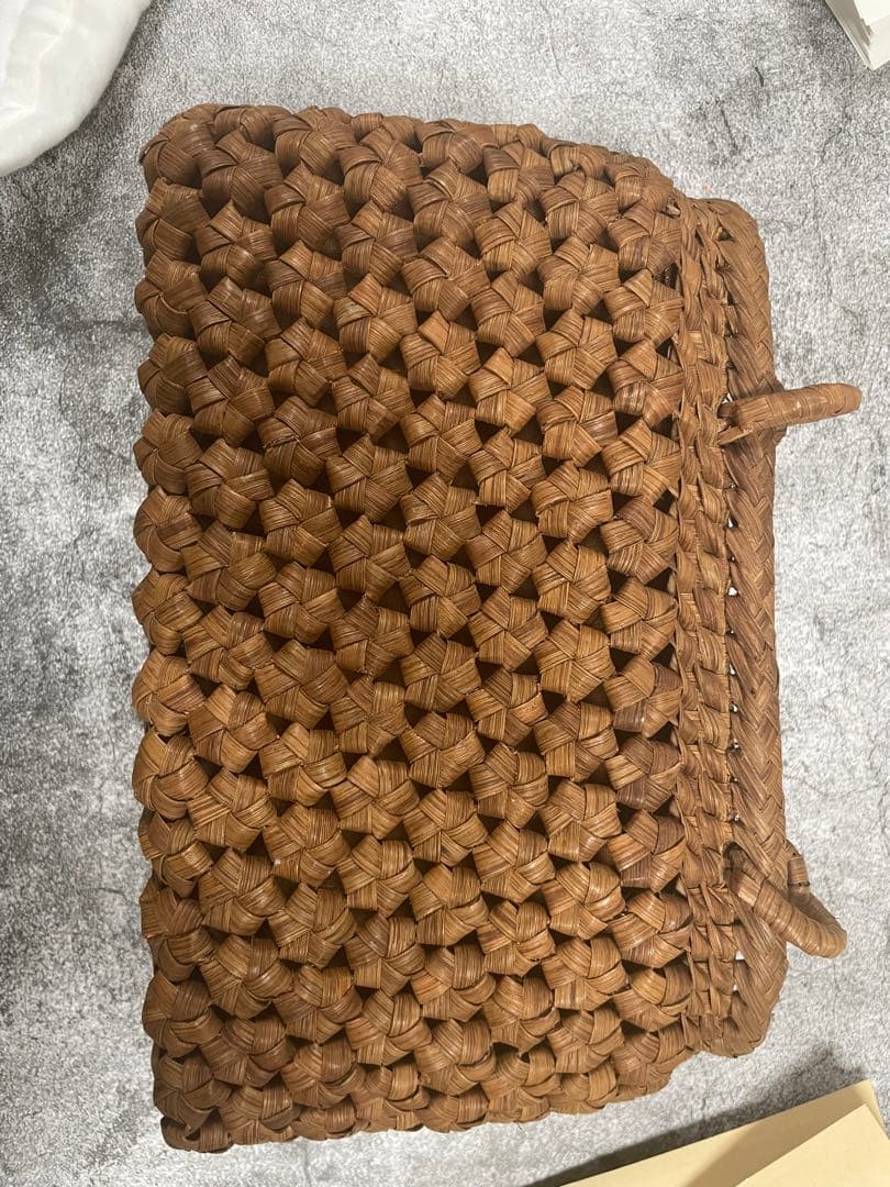 新品　山葡萄かごバッグ 手提げ 保存袋付き 人気の定番 素敵　翌日発送