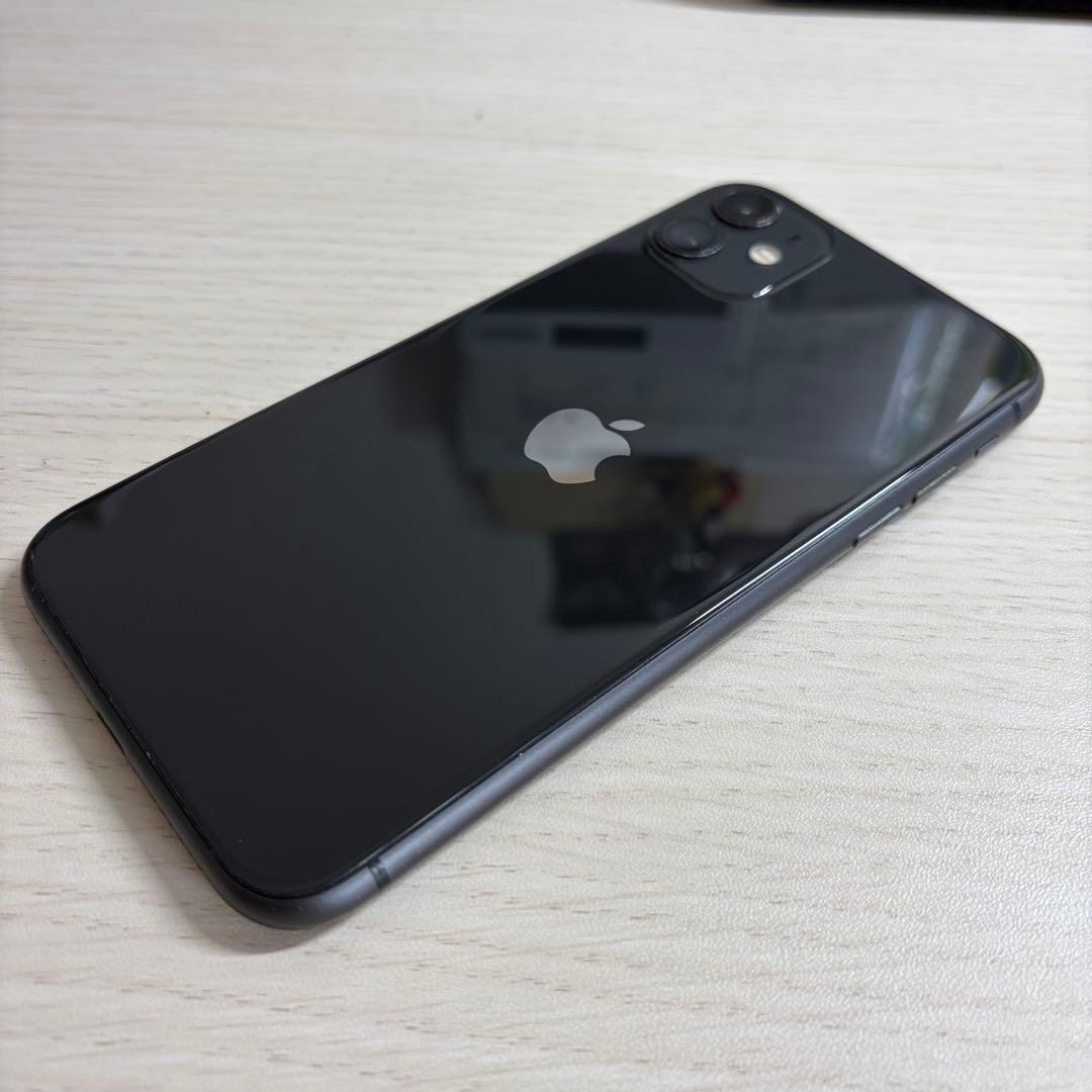 【即使用可能品】iPhone 11 128GB ブラック SIMフリー