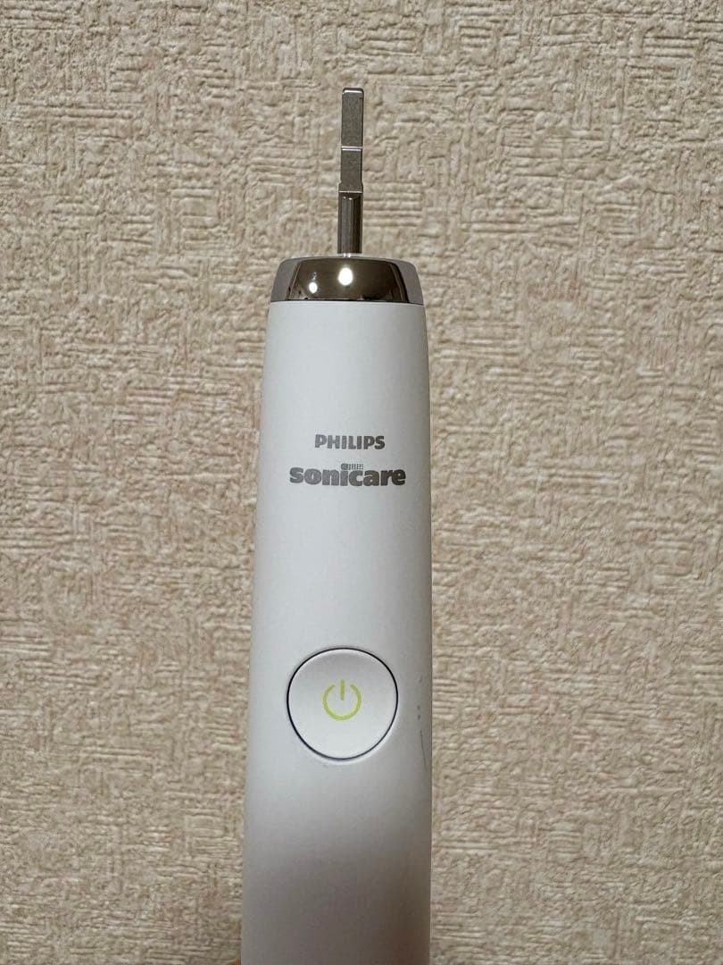 フィリップス ソニッケアー ダイヤモンドクリーン 電動歯ブラシ本体 ケース