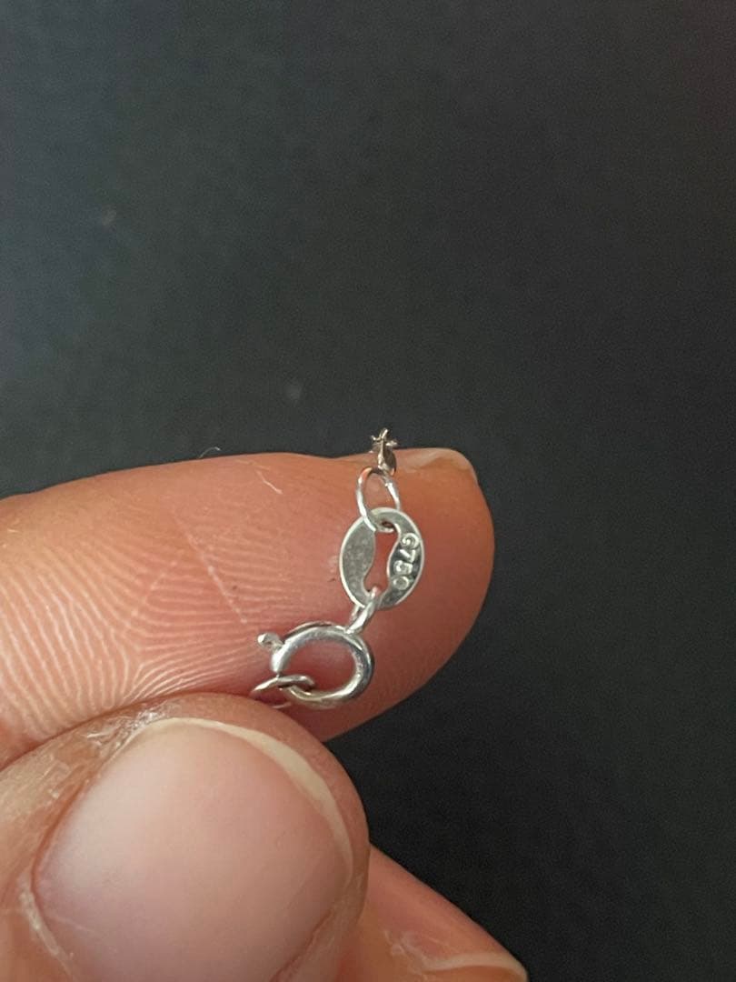 プラチナ ダイヤモンドネックレス　PT750刻印あり　2.8g 長さ45cm