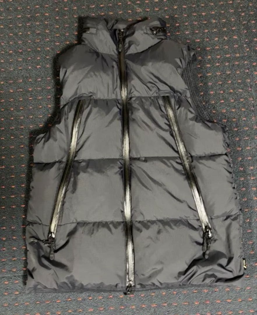 ナンガ NANGA ダウンベスト S