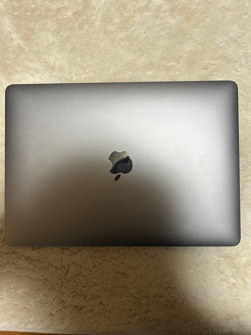 M1 MacBook airスペースグレー USB-Cポート x2