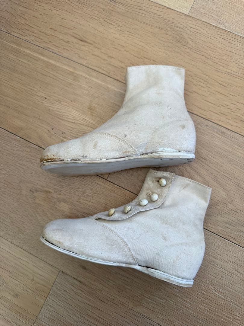 フランスアンティーク子供用ガール用ホワイトボタンブーツ