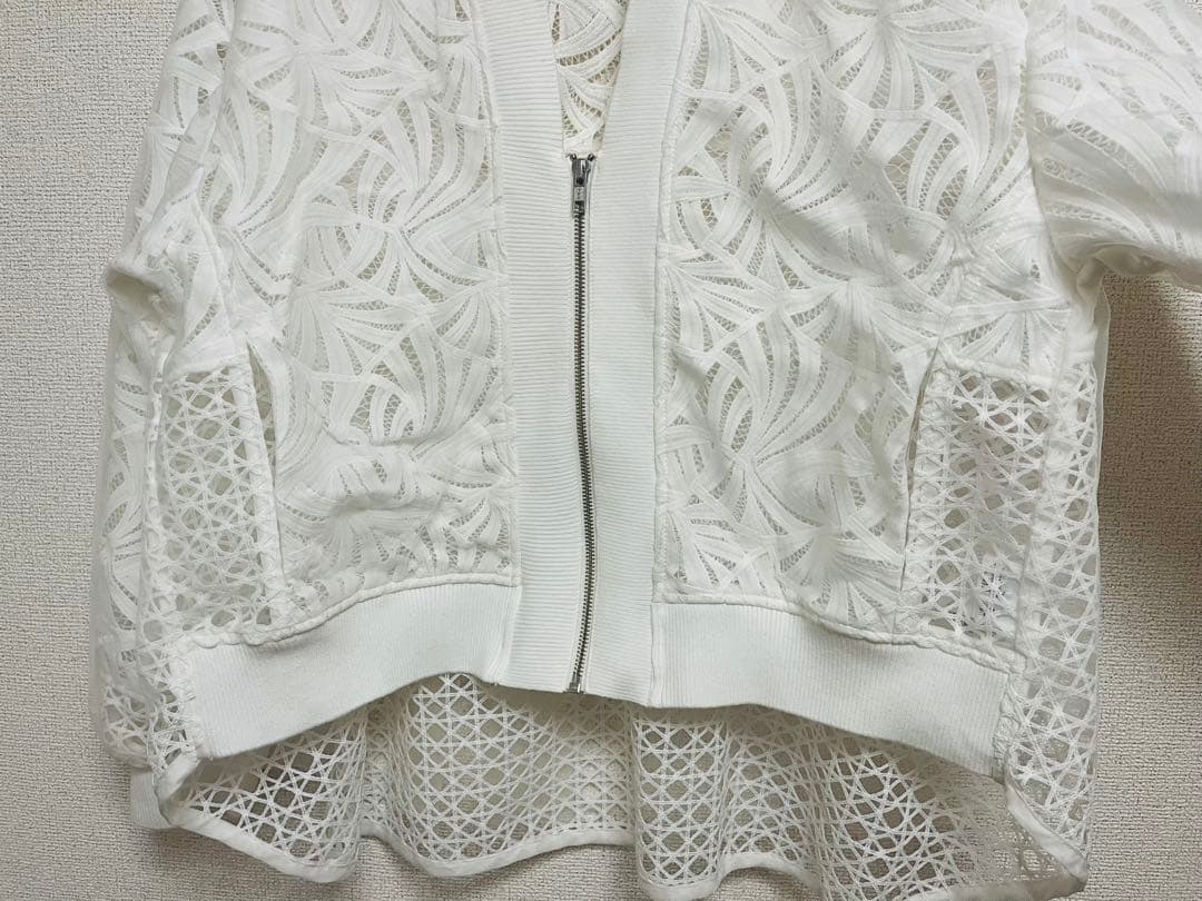 AULA AILA ホワイトレースブルゾン　日曜までSALE