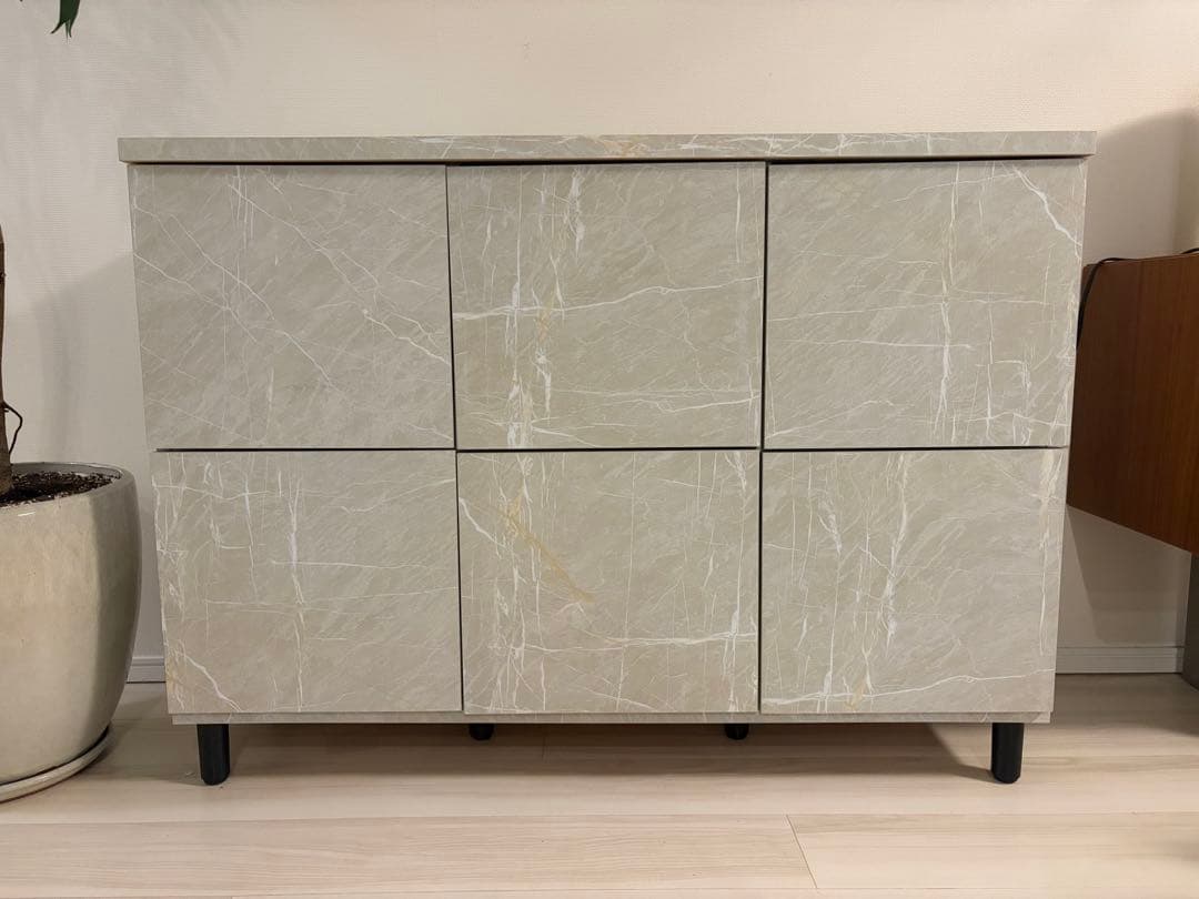 LOWYA サイドボード キャビネット 白　大理石調