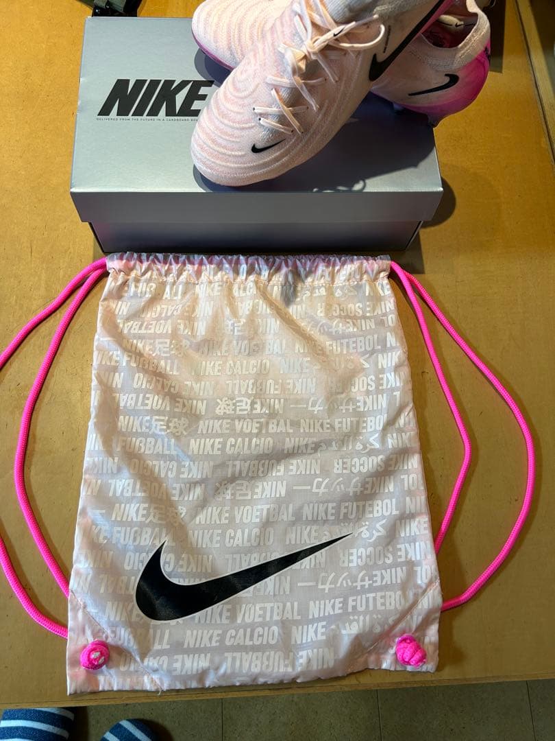 Nike サッカーシューズ ファントムGX2エリート