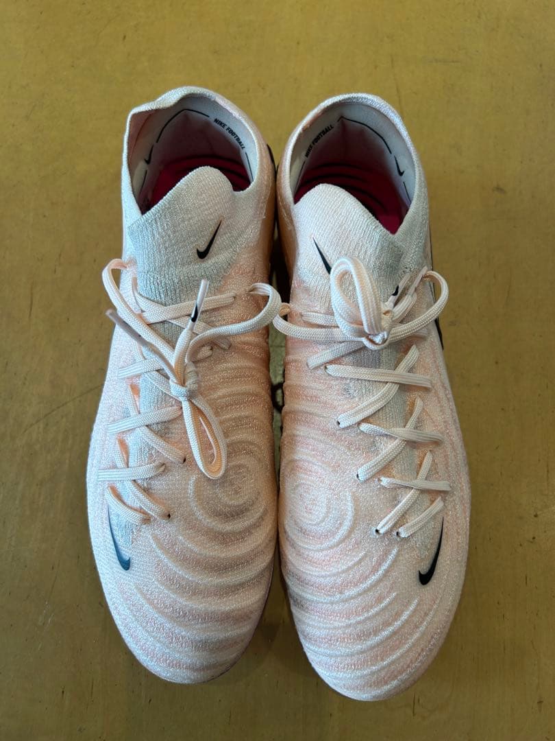 Nike サッカーシューズ ファントムGX2エリート