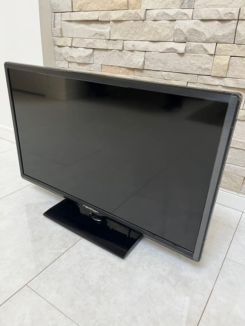 nexxion 24V型 液晶テレビ DVDプレーヤー内蔵 20年製 リモコン付