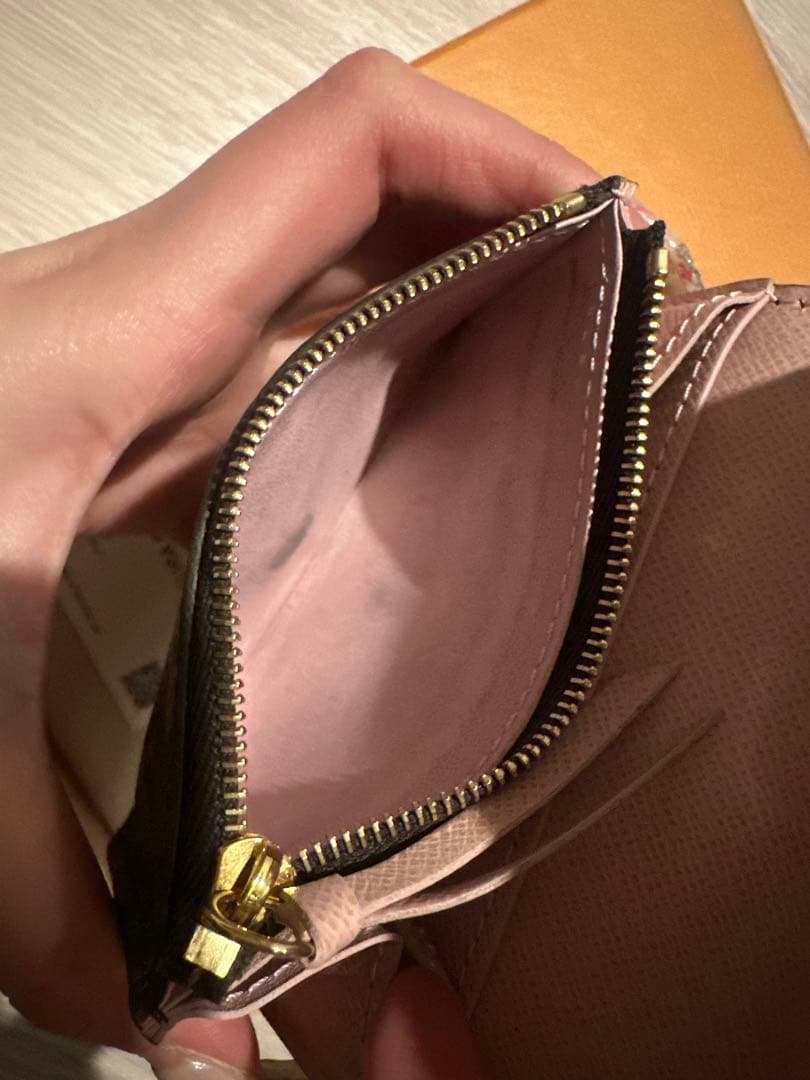 ルイヴィトン　モノグラム　名刺入れ　ケース