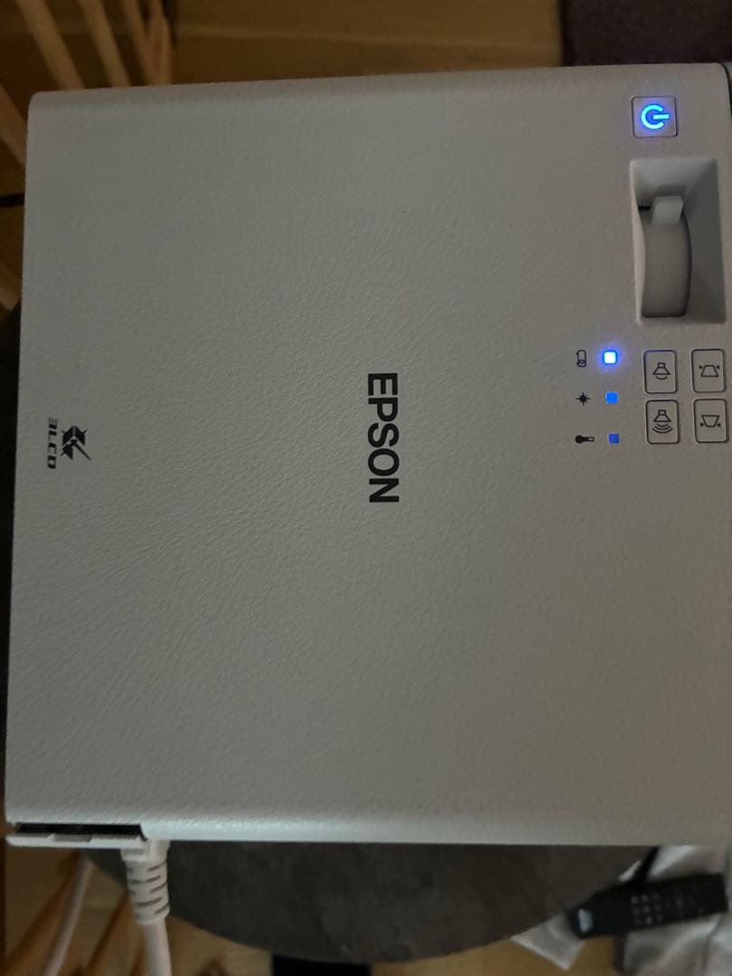 EPSON EF-100W ホームプロジェクター　光源使用時間0H 美品