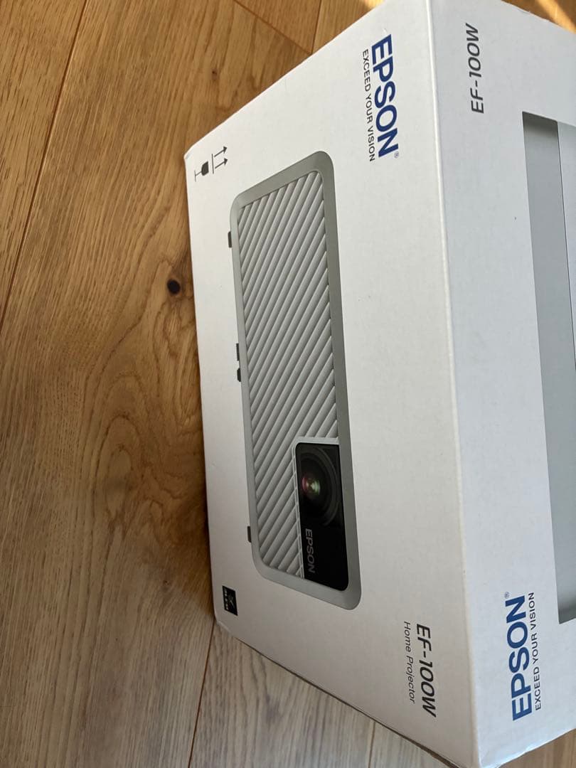 EPSON EF-100W ホームプロジェクター　光源使用時間0H 美品