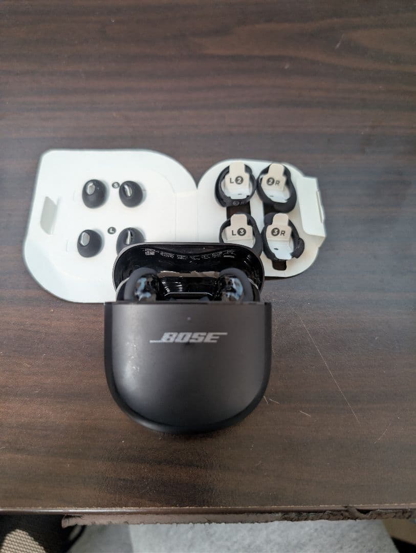 Bose quietcomfort ultra earbuds　第一世代