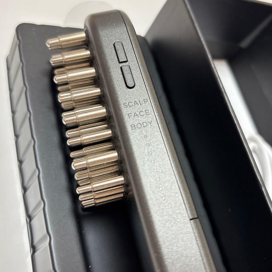 SALONIA サロニア EMS リフトブラシ 3Dケア　ブラック　電気ブラシ