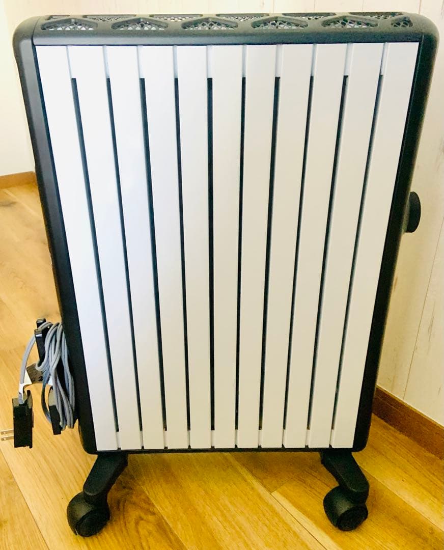 【保証書付き】デロンギヒーター(MDHS15-BK)