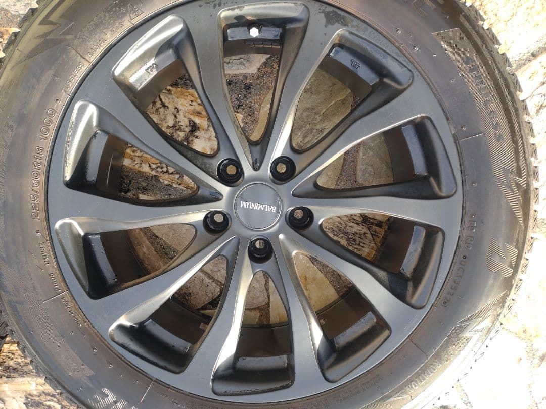 【coconats様】ハリアー18インチ　ブリヂストンスタッドレスセット