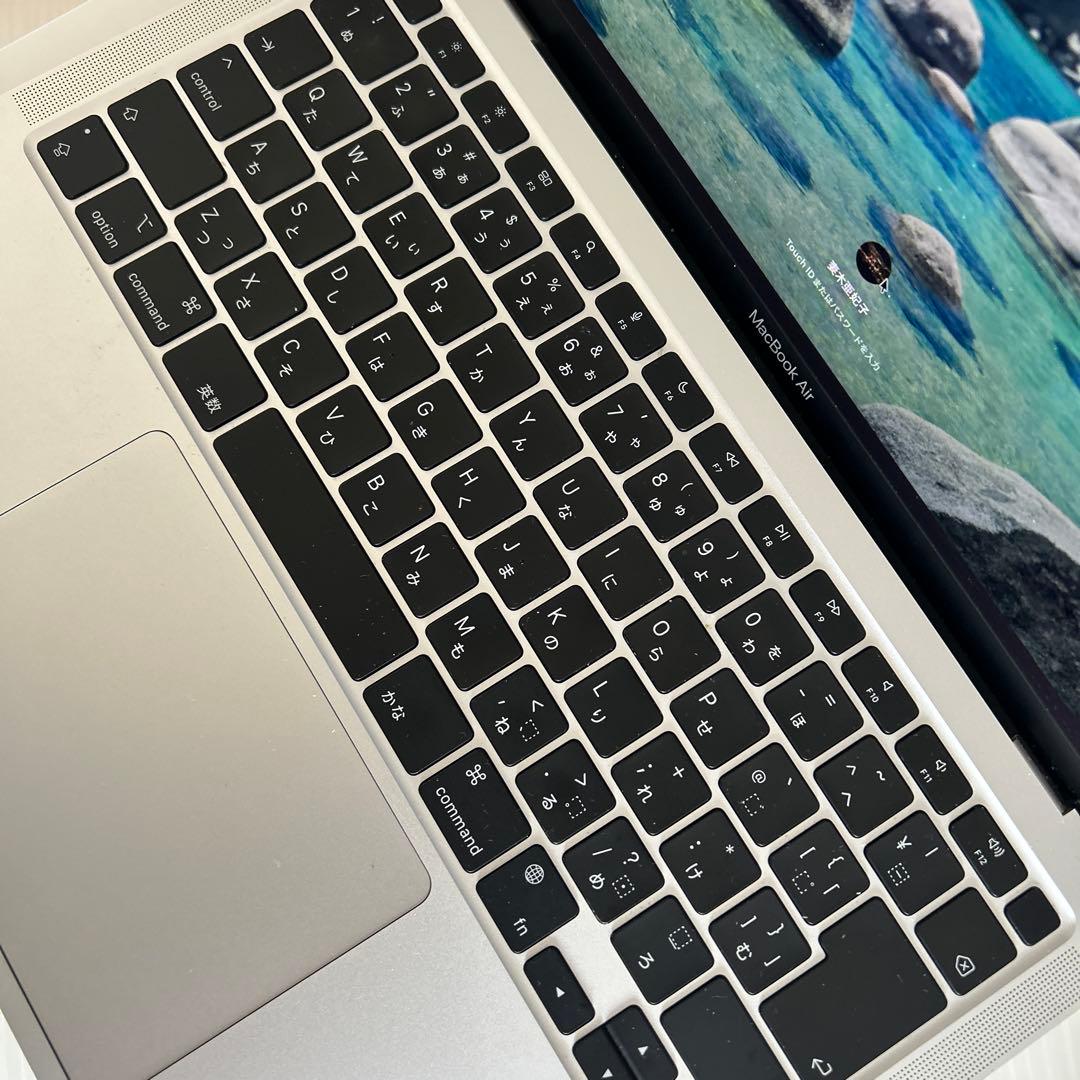 MacBook本体 MacBook Air M1 256GB