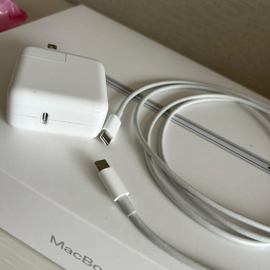 MacBook本体 MacBook Air M1 256GB