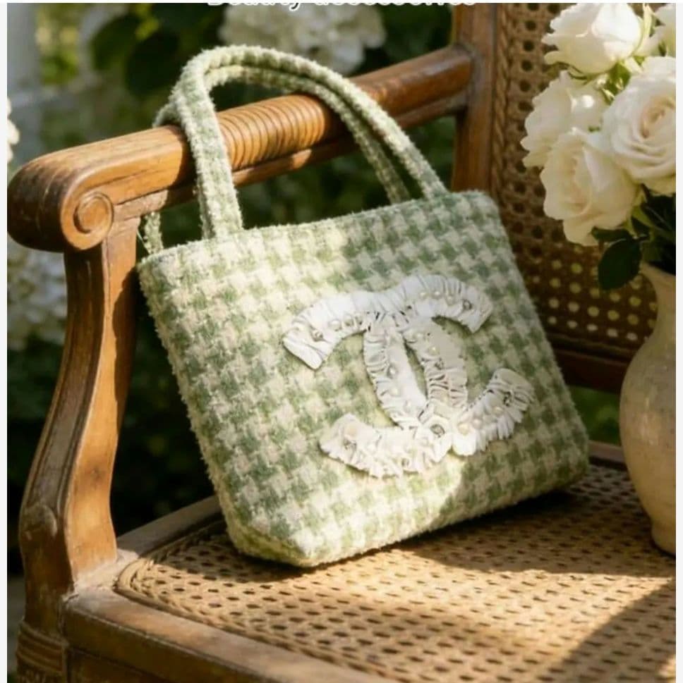 新品希少CHANEL ノベルティ トートバッグ ツイード グリーン ビッグココ