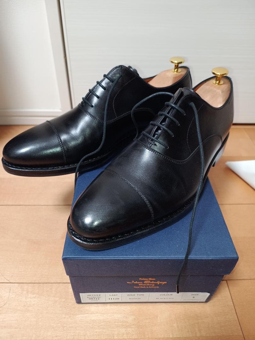 jalan sriwijaya　革靴