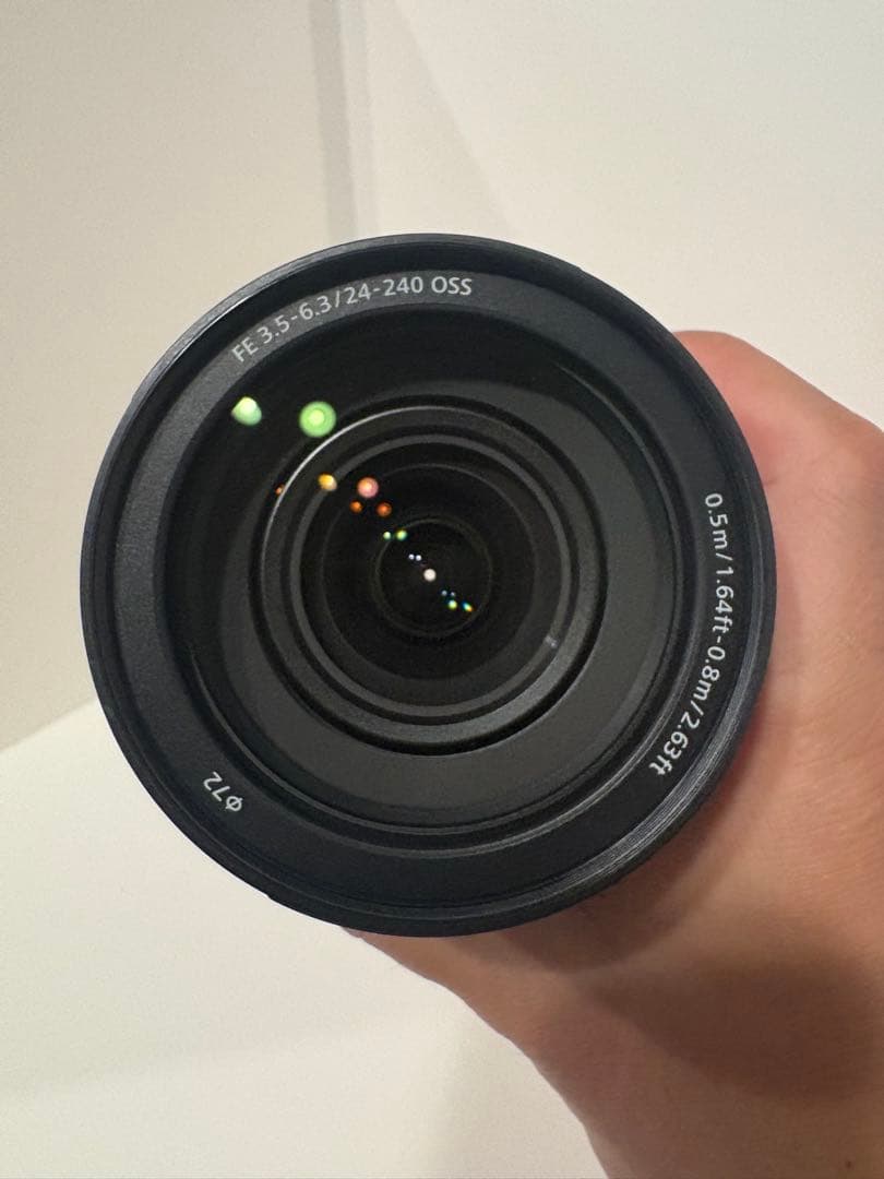 SONY FE 24-240mm F3.5-6.3ズームレンズ