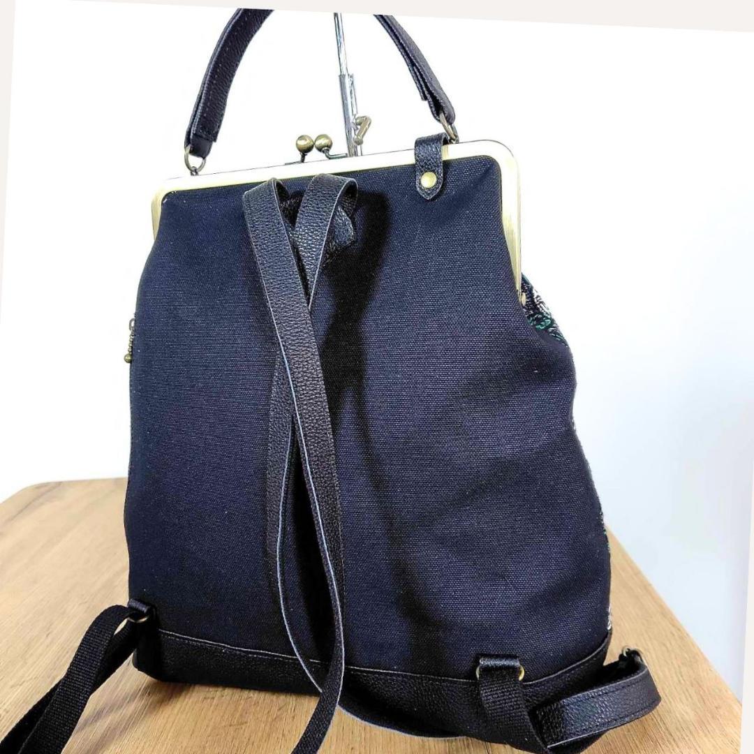 【専用】/2025rosyロージィーネイビー/がま口リュック牛革黒