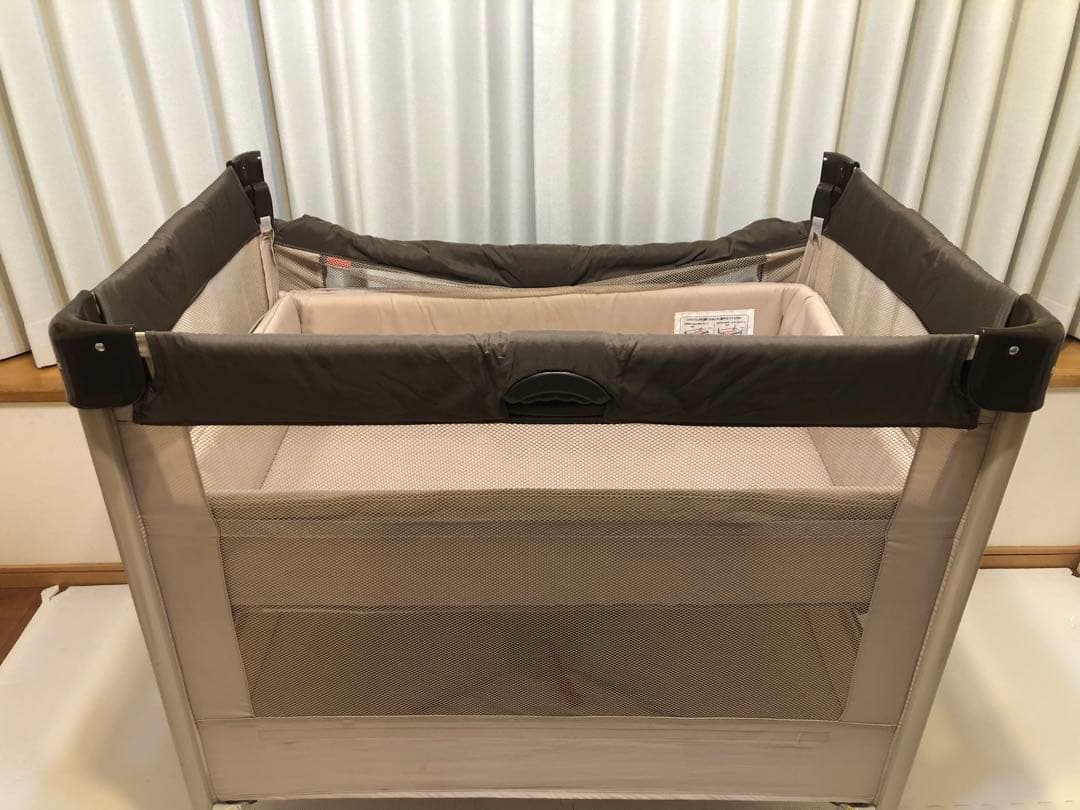 【早いもの勝ち】【美品】アップリカ ココネルエアー 新生児用ベビーベッド