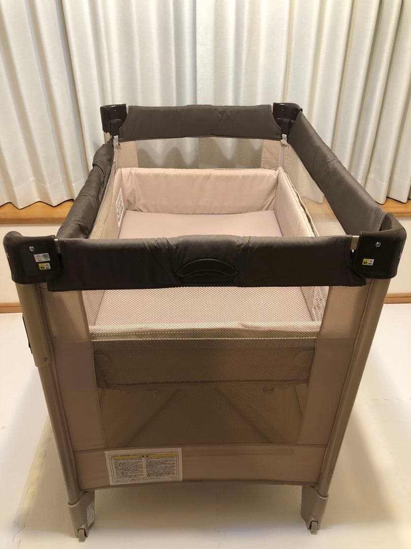 【早いもの勝ち】【美品】アップリカ ココネルエアー 新生児用ベビーベッド