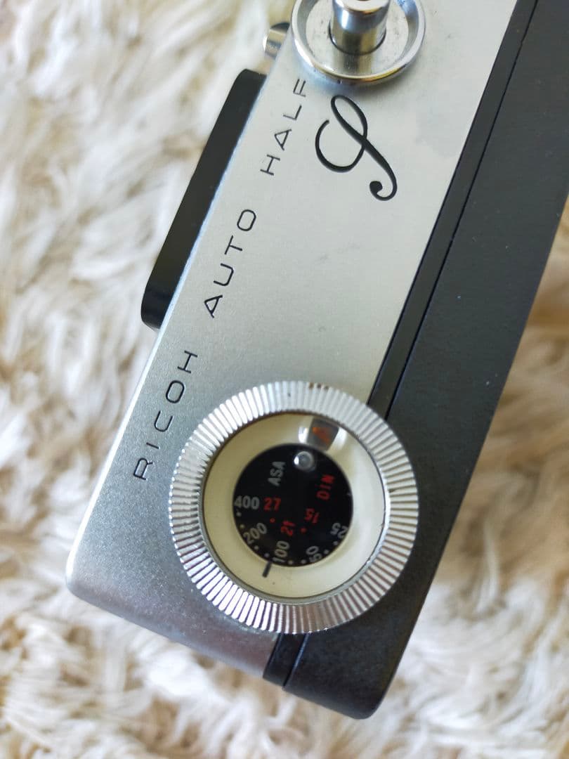 フィルムカメラ RICOH AUTO HALF S