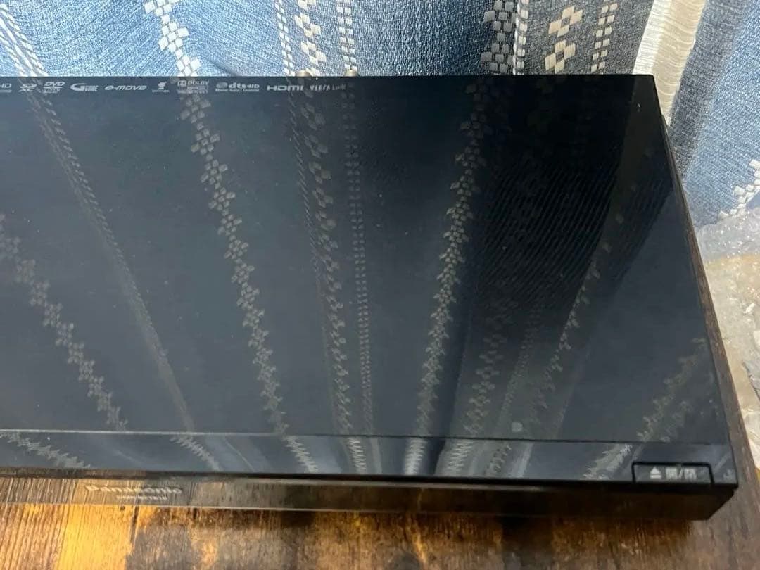 パナソニック　ブルーレイレコーダー DMR-BZT810