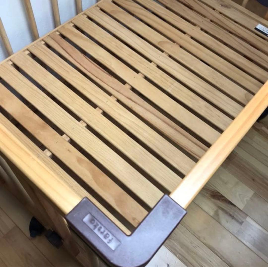 ファルスカ　ミニベビーベッド　木製