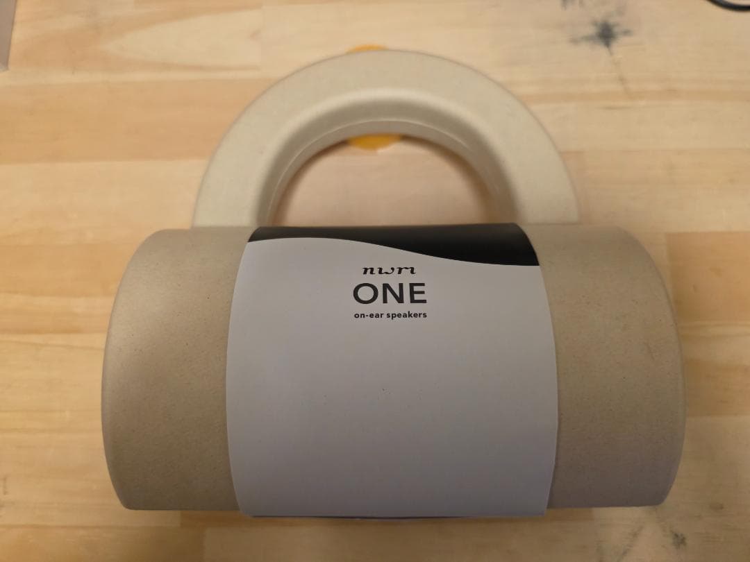 nwm ONE MBH001WA 動作良好 箱付属品有 ワイヤレスヘッドホン