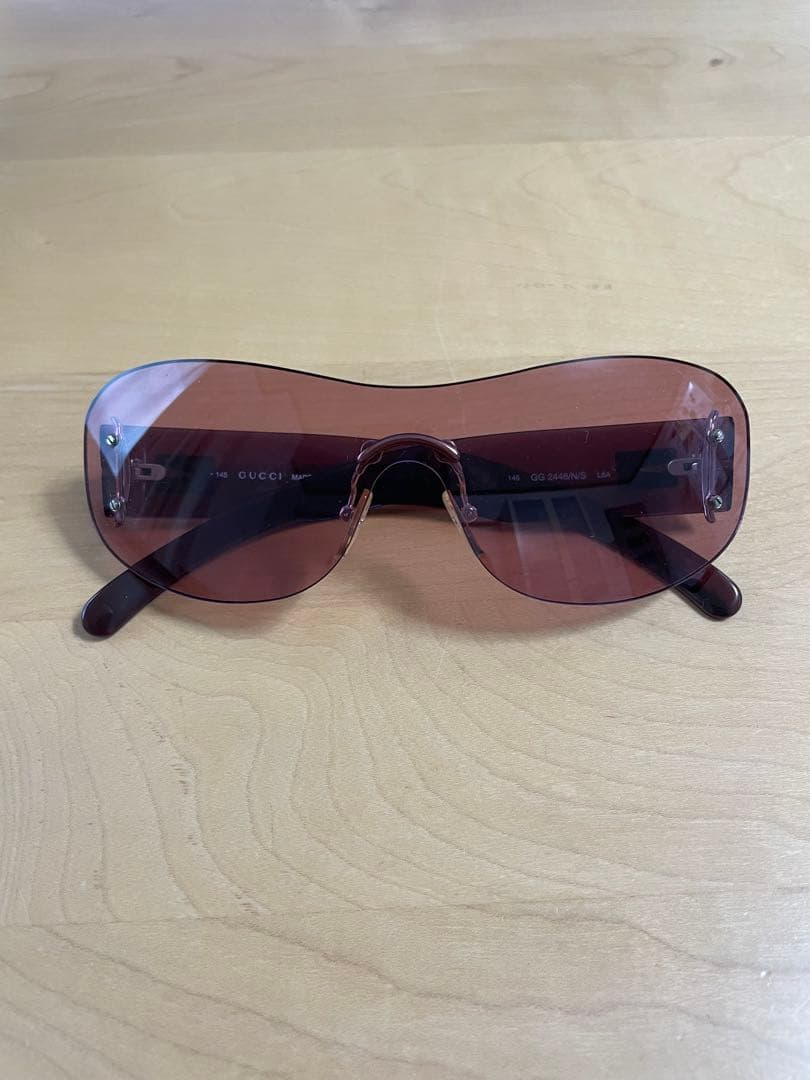 GUCCI グッチ サングラス シールド型 ピンク ロゴ ユニセックス