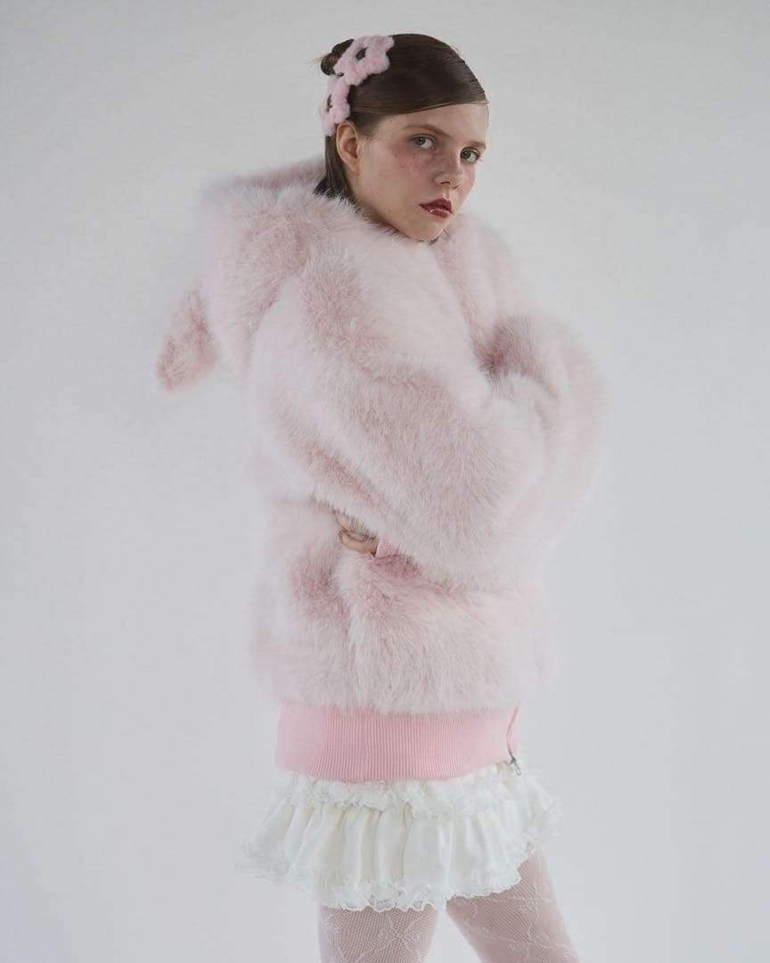 雪*音様 lilLilly リルリリー ピンクうさぎ フェイクファーパーカー コ