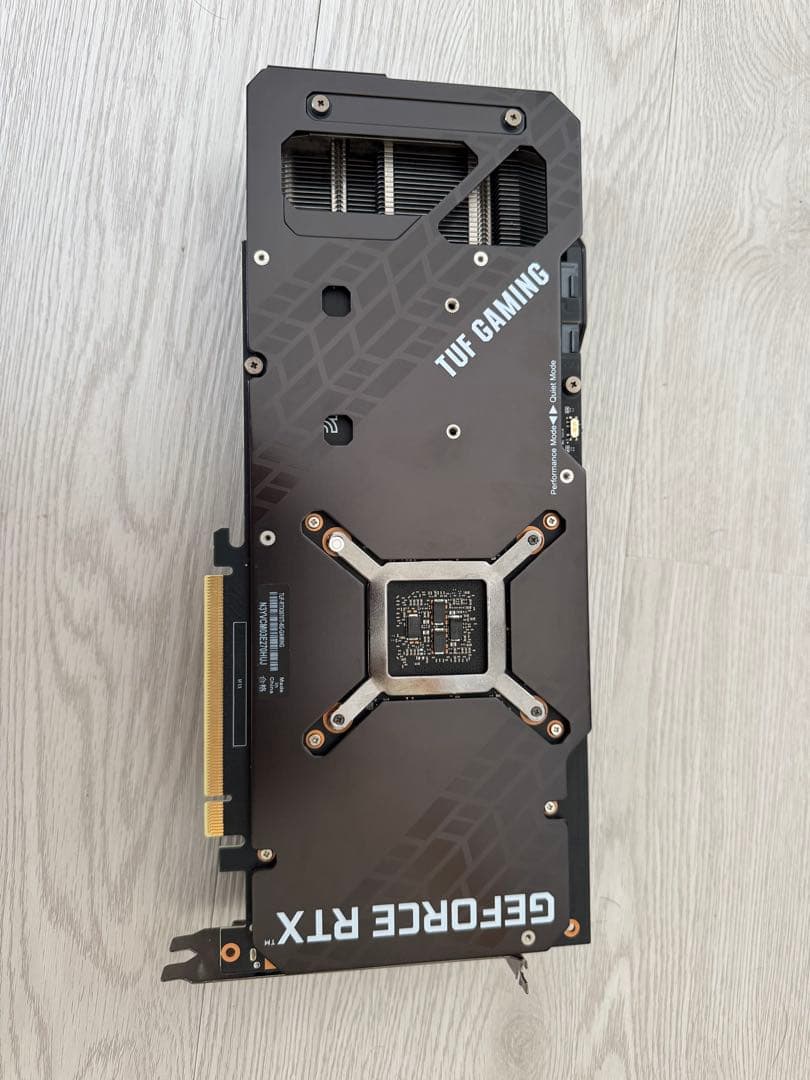 グラフィックボード・グラボ・ビデオカード ASUS TUF Gaming RTX 3070 Ti 8GB