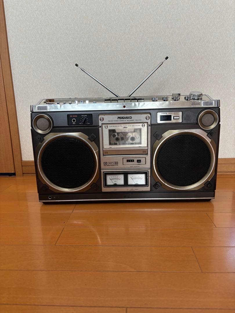 日立　TRK-8180 レトロ